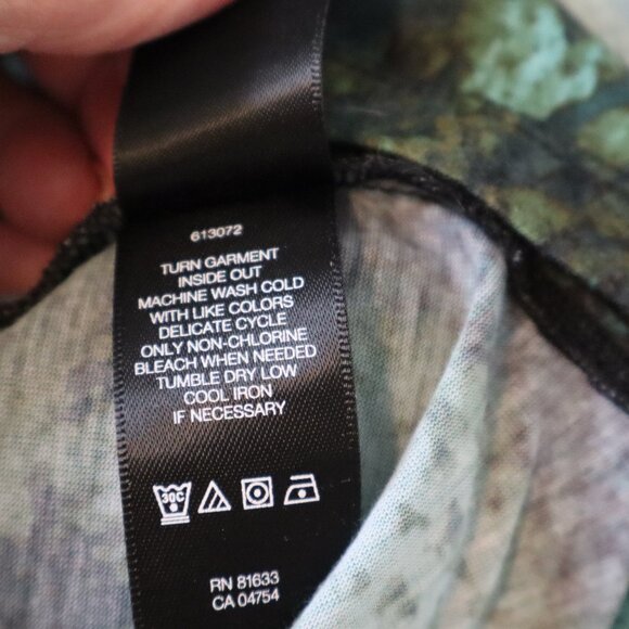 Kenneth Cole Versatile Women's Blouse Casual/Business/Travel Never Worn - Picture 8 of 8